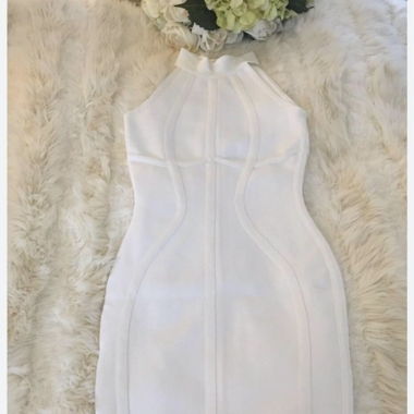 Weißes Kleid