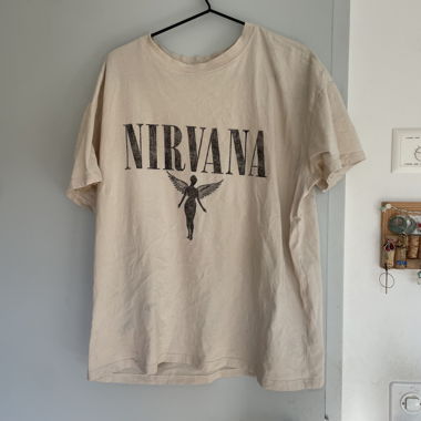 nirvana shirt