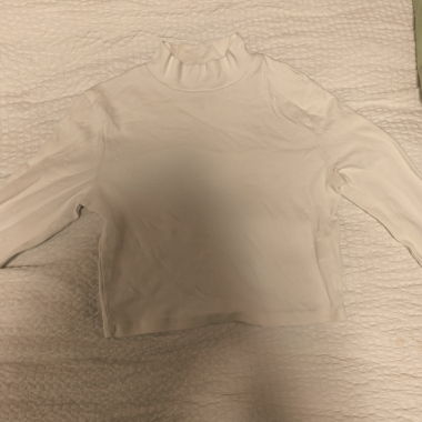 Haut blanc col montant