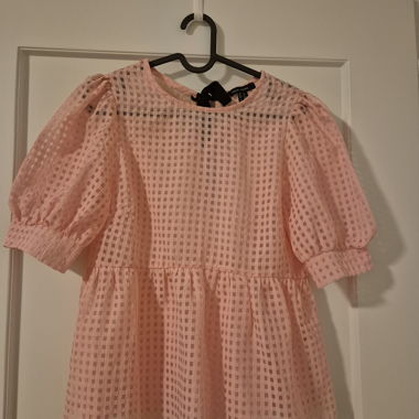 Pink Peplum Top (Never Worn)