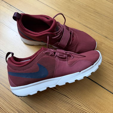 Nike SB Trainerendor Taille 11 (45)