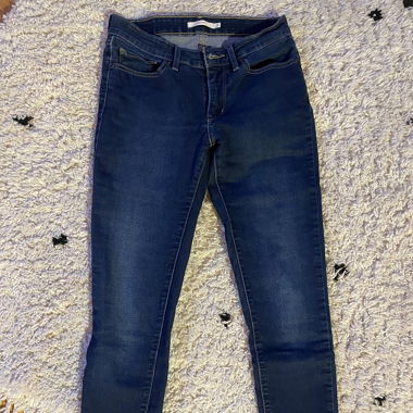 Jean Levis femme 27x30