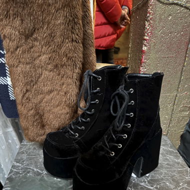 Chaussures Demonia 