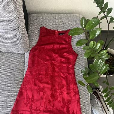 Rotes Kleid