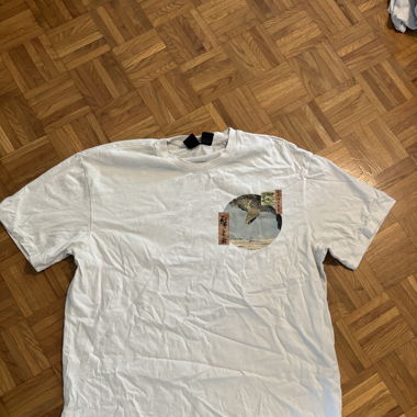 Weisses Shirt mit Print