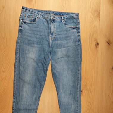 Skinny High Rise Jeans