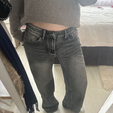 Low waist jeans