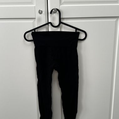 Leggings côtelées noires
