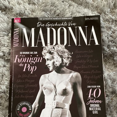 M A D O N N A magazin