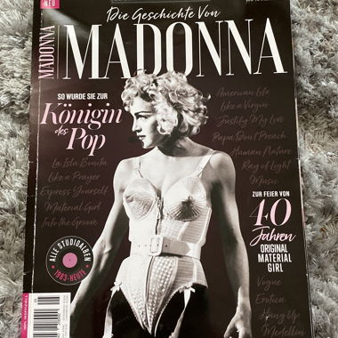M A D O N N A magazin