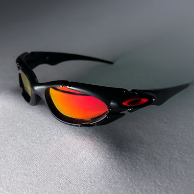 Occhiali da sole stile Oakley