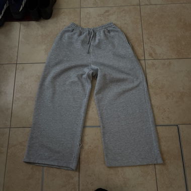 Grey wide-leg sweatpants M/L