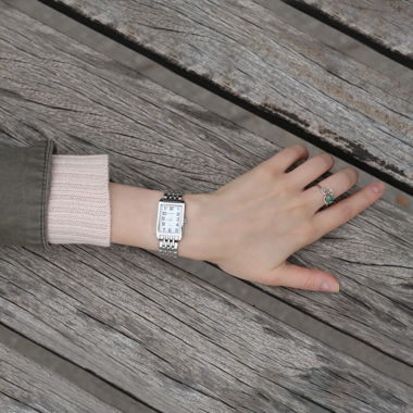 Set de bijoux : bague et boucles d’oreilles