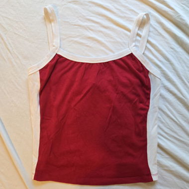 Top rosso e bianco