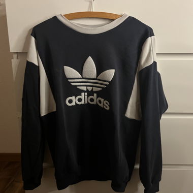 Vintage Adidas Sweater
