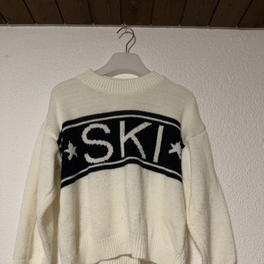 Wollpullover von Meet me There 