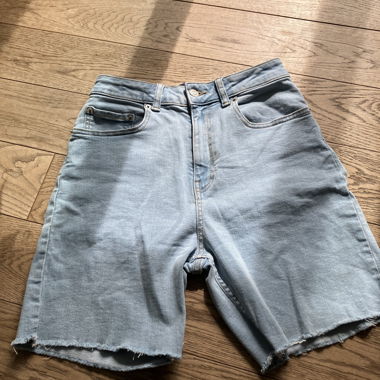 Shorts Jeans JJXX Grösse XS neuwertig
