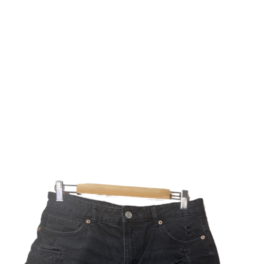 Short Jeans, effet déchiré