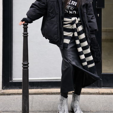MAISON MARGIELA Stivaletti Tabi motivo serpente