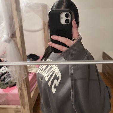Kuscheliger kurzer Pullover 