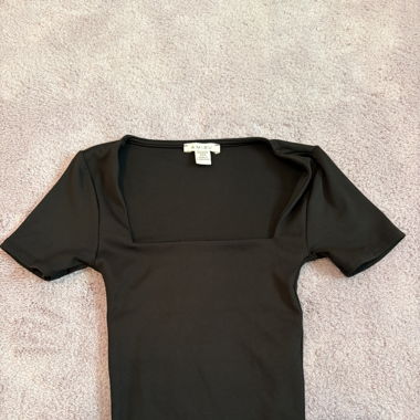 Crop-Top mit quadratischem Ausschnitt