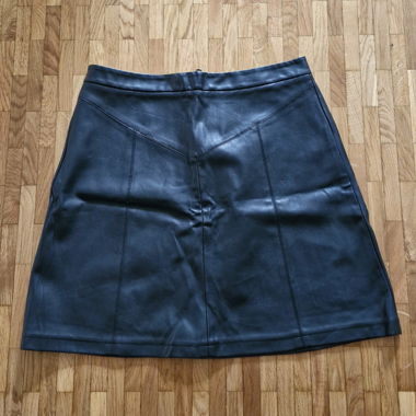 Jupe noire NAF NAF en cuir