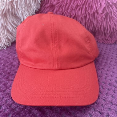Casquette rouge
