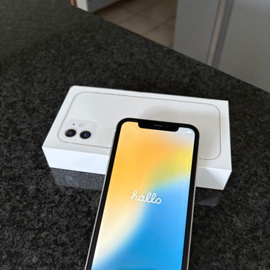 iPhone 11 64g