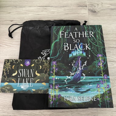Fairyloot A Feather So Black Special Edition
