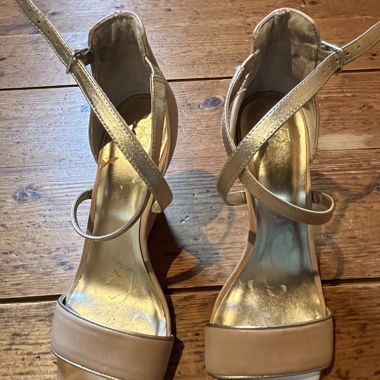 Zeppe ANN TAYLOR Nude/Gold