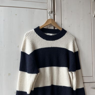 Gestreifter Pullover 