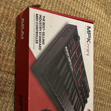AKAI MPK mini