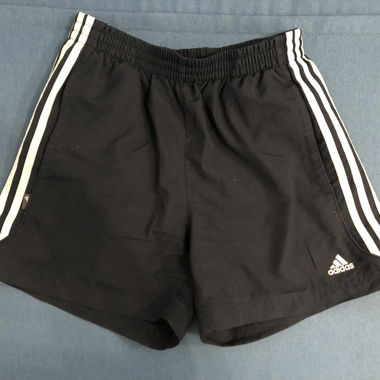Kurze Sporthose Adidas