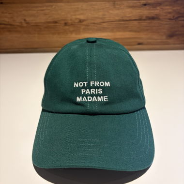 Casquette verte Drôle de Monsieur