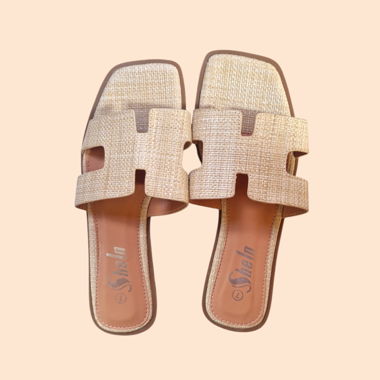 Sandali piatti beige