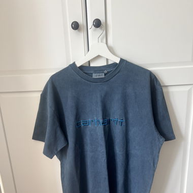carhartt shirt