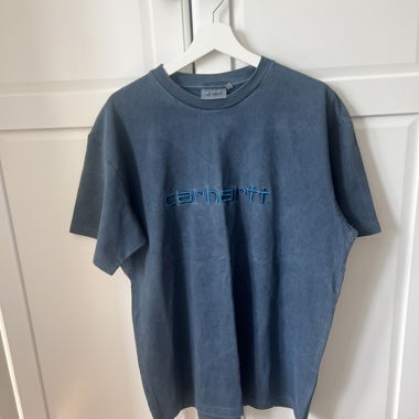 carhartt shirt