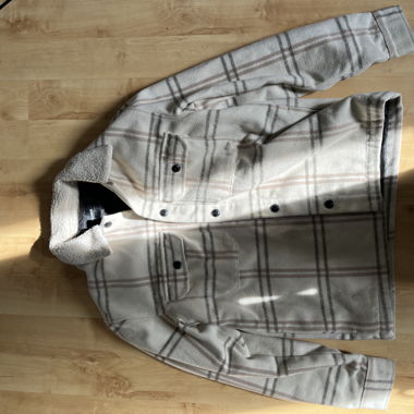 Pull&Bear karierte Jacke mit Steppfutter