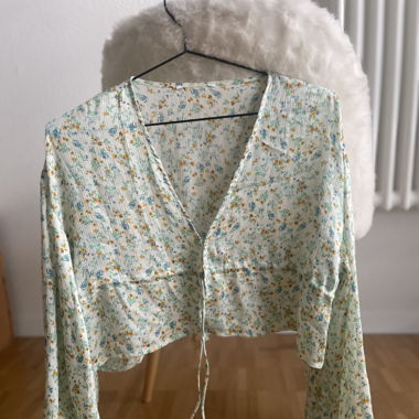 Geblümte Crop Top Bluse