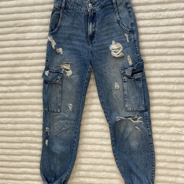 Jeans cargo déchiré