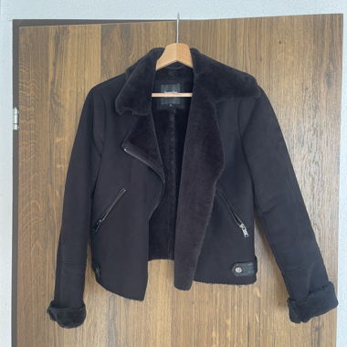 Veste Teddy noire de Jennyfer