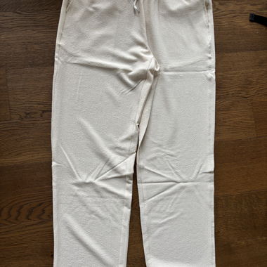 Pantaloni bianchi