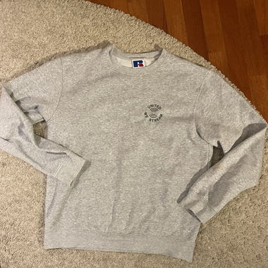 Sweatshirt gris