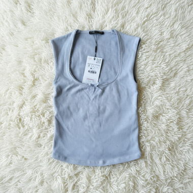 Top sans manches bleu