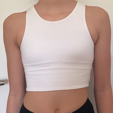 White sleeveless crop top