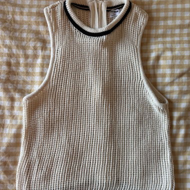 Cotton-On knit zip vest