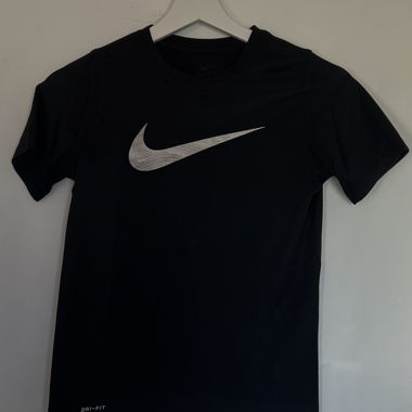 T-shirt Nike Dri-Fit nero bambino