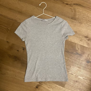 T-Shirt grau