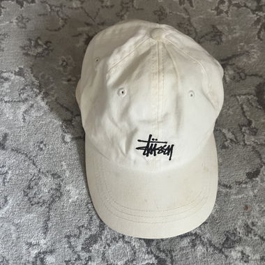 Cappellino Stussy bianco