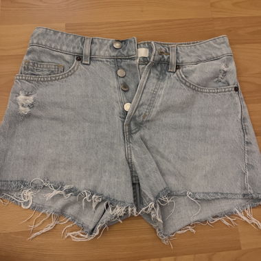Blue shorts